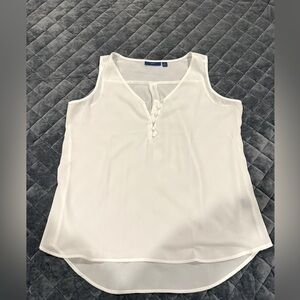 Apt 9 white sleeveless blouse size M